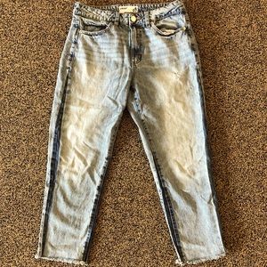 Garage Capri Light-wash Jeans
